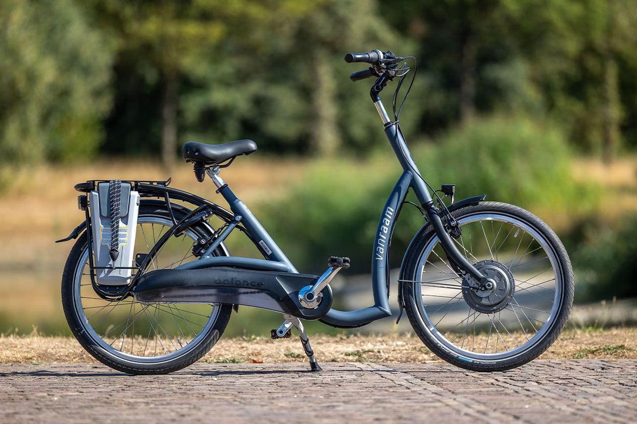 De Zorgshop Balance fiets lage-instap-fiets-met-2-voeten-aan-de-grond Van Raam Balance lage instapfiets - Afbeelding 2