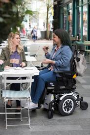 1685052162_MPIC013222_100_Day-Four-TDX-Lifesty Invacare TDX SP2 Modulite/Max Elektrische Rolstoel - Afbeelding 6